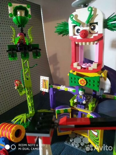 Lego Super Heroes 76035 Джокерленд