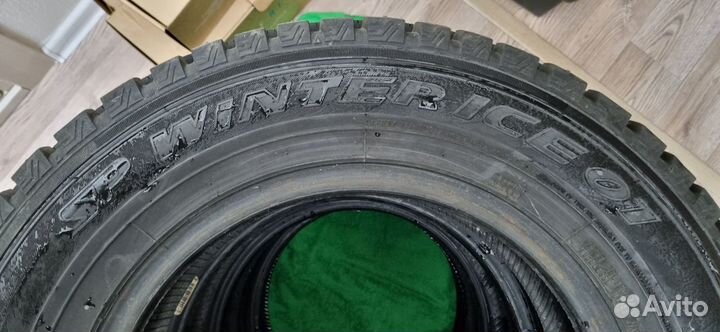 Dunlop SP Winter Ice 01 175/70 R13