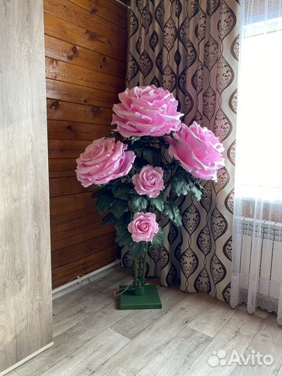 Ростовая роза из изолона