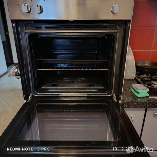 Духовка газовая встраиваемая Kaiser