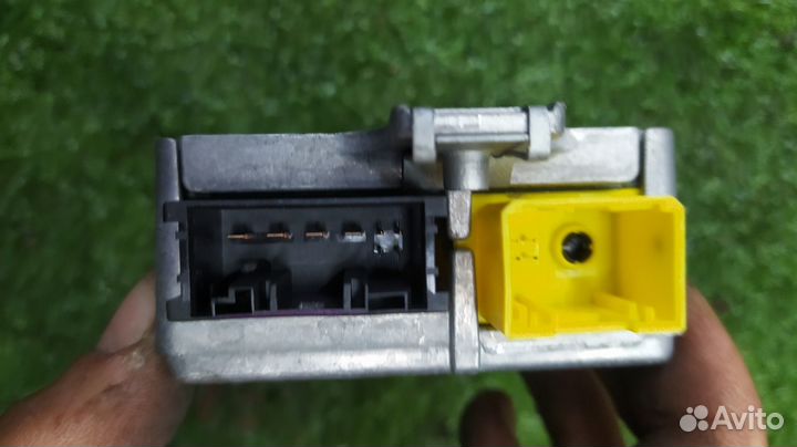 Блок управления airbag Bmw 7 Series E66 N62 4 2002