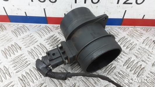 Расходомер воздуха дизельный volkswagen tiguan 1