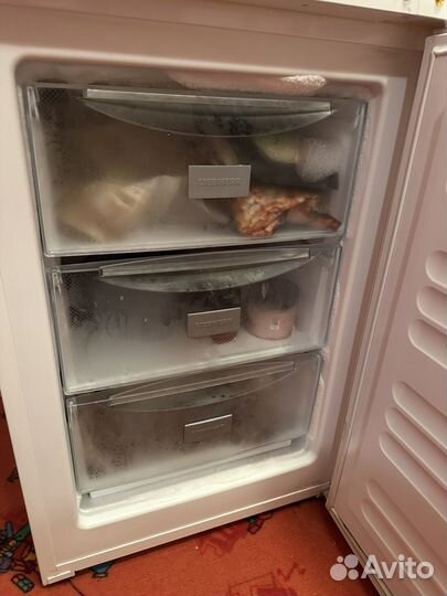 Морозильник liebherr
