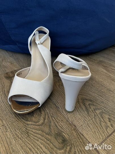 Босоножки женские 40 размер