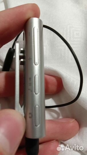 Bluetooth гарнитура sony