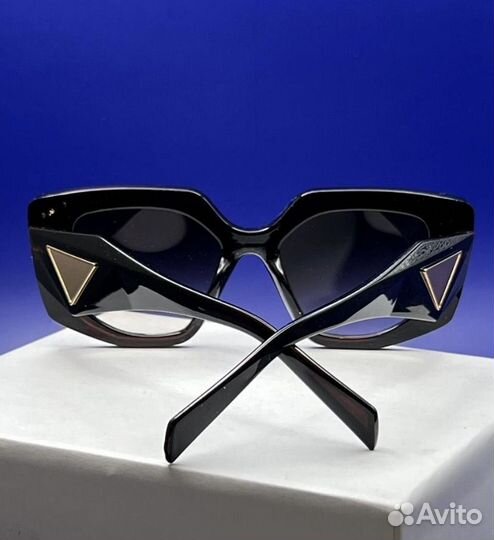 Солнечные очки женские новые
