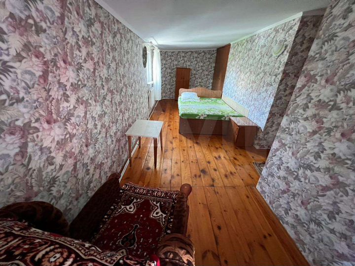 Комната 14 м², 2/2 эт.