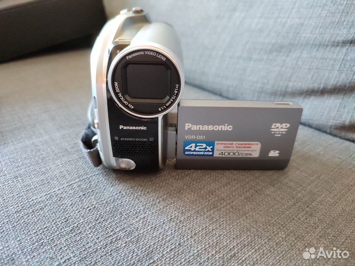 Видеокамера Panasonic VDR D51