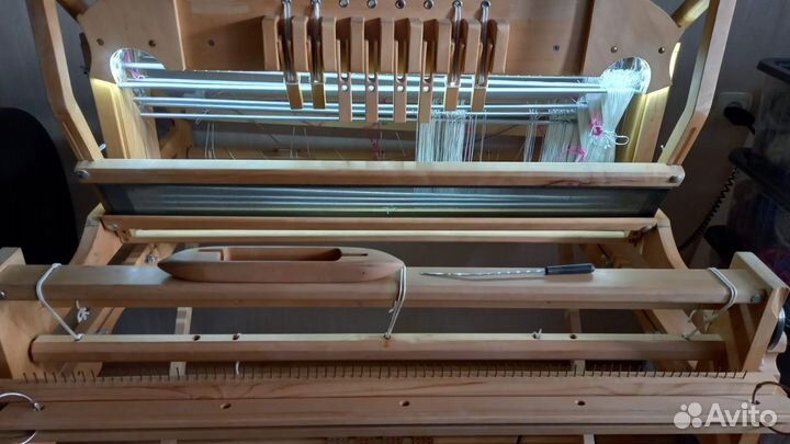 Настольный ткацкий стaнок woоdizm на подставке