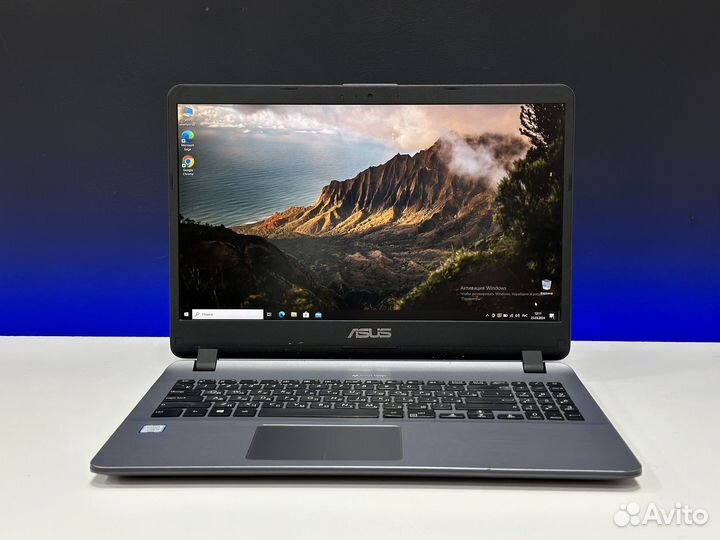 Ноут Asus 15.6 IPS 8G озу SSD240g Core i3