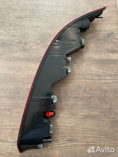 Фонарь задний в бампер правый Audi Q5 II FY c 2017