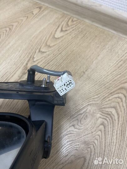 Зеркало заднего вида левое Toyota bb QNC