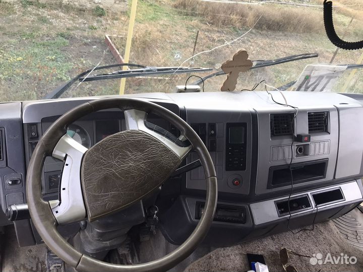 Shacman (Shaanxi) SX3317, 2012