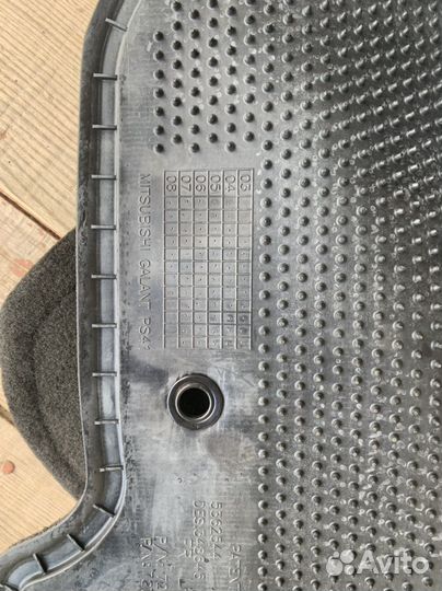 Автомобильные коврики Mitsubishi Galant