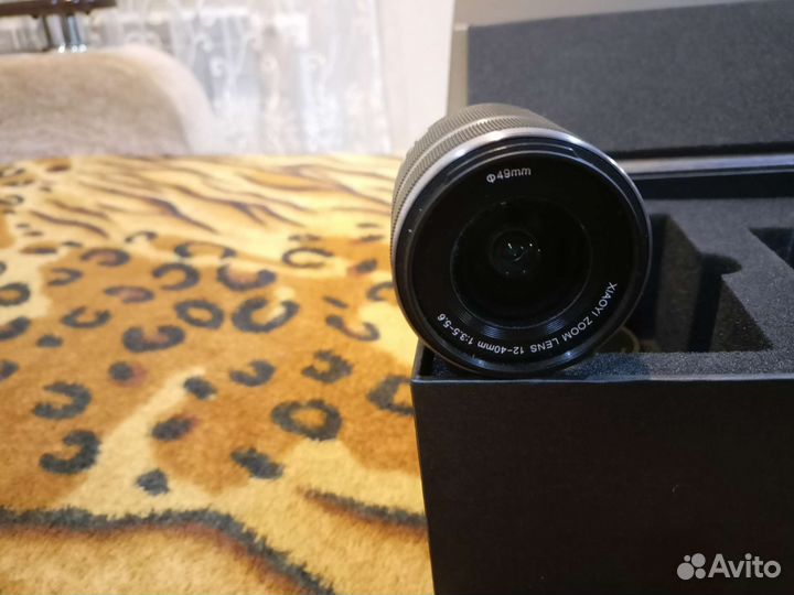 Компактный фотоаппарат YI