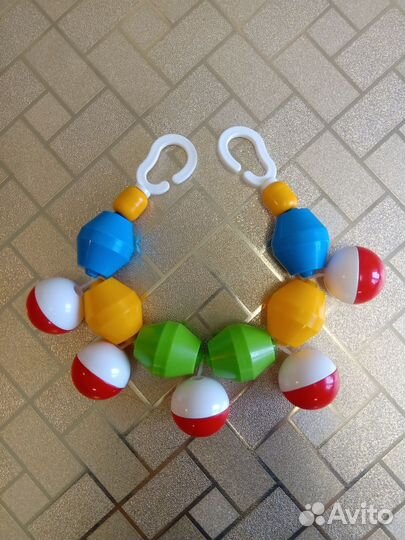 Подвеска-погремушка на коляску