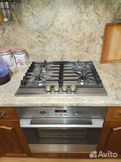 Газовая плита electrolux