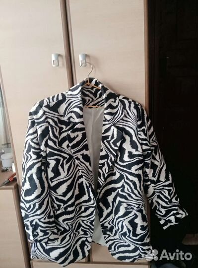 Пиджак твидовый