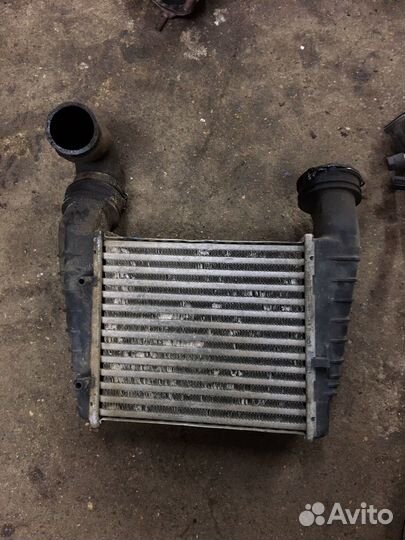 Радиатор интеркулера Volkswagen passat b5