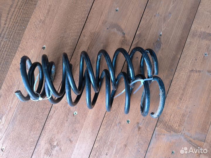 Пружины с амортизаторами Suzuki escudo