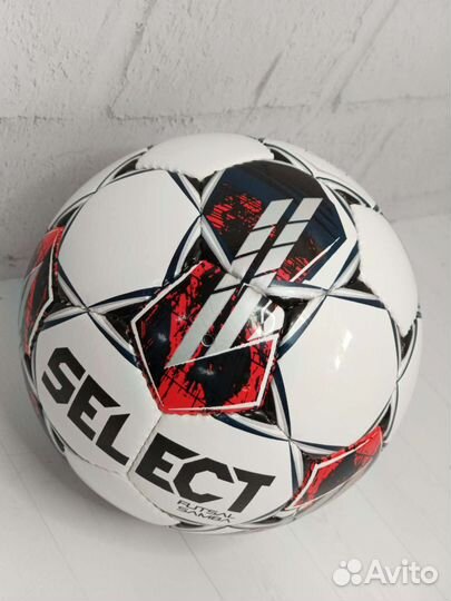 Футбольный мяч