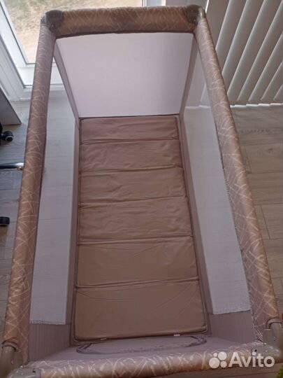 Детская кровать манеж