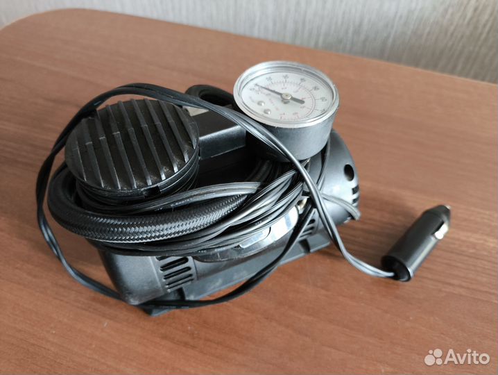 Компрессор автомобильный