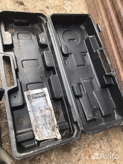 Домкрат подкатной 2 т