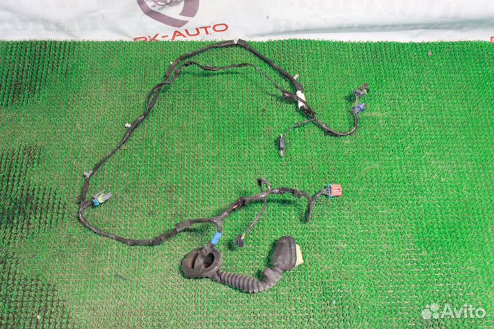 Проводка задней двери Chevrolet Suburban GMT800