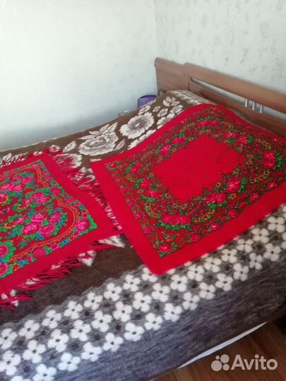 Платок шерстяной