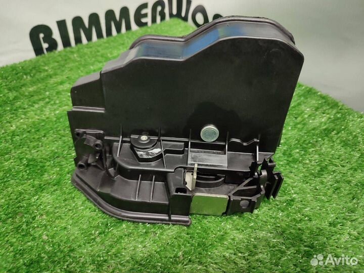 Замок двери задней правой BMW 5 E60/E61 E60 2005