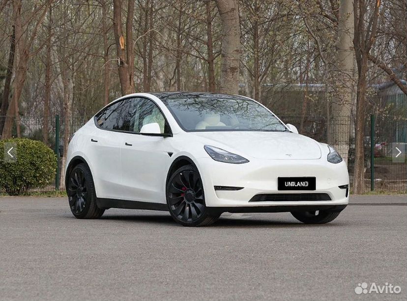 Tesla Model Y AT, 2024, 25 км