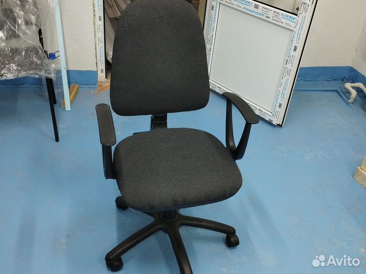 Компьютерное кресло бу