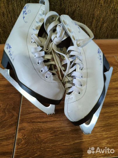Коньки детские, р.31