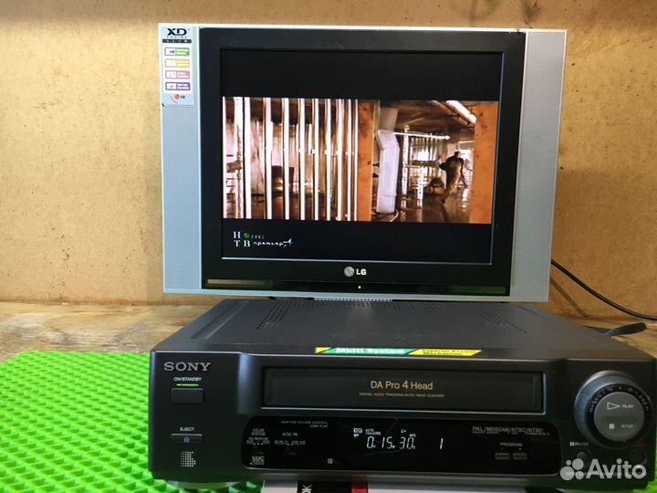 Видеомагнитофон Sony SLV-X500