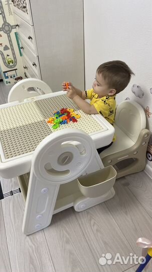 Многофункциональная парта-стол со стулом для детей