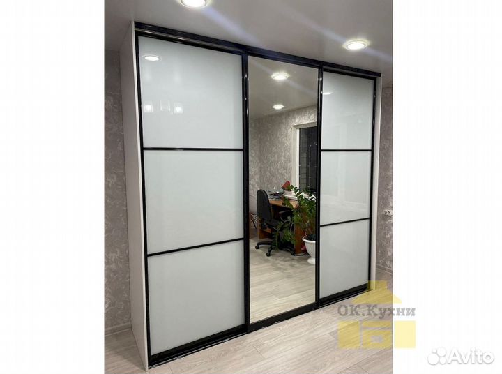 Шкаф в детскую