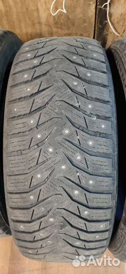 Kumho WinterCraft SUV Ice WS31 235/55 R18 104T