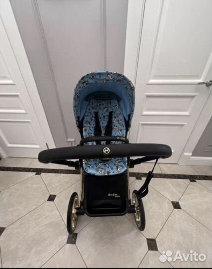 Коляска Cybex Priam Lux Carry Cot 2B1 Jeremy Scott