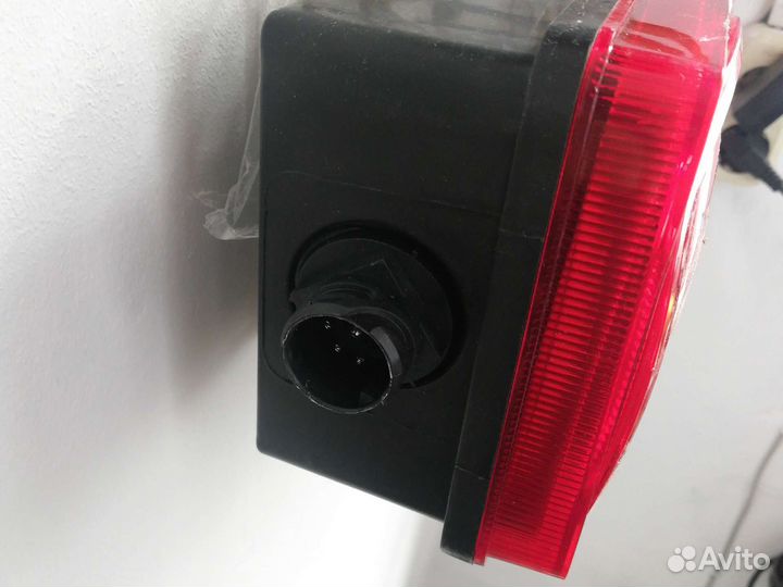 Фара задняя на shacman