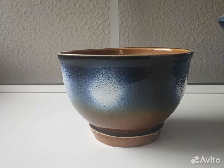 Керамические разные горшки для цветов