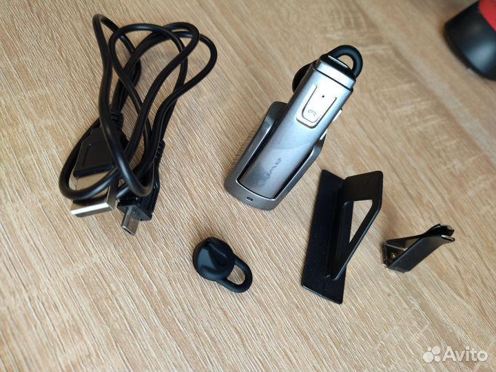 Беспроводная Bluetooth гарнитура