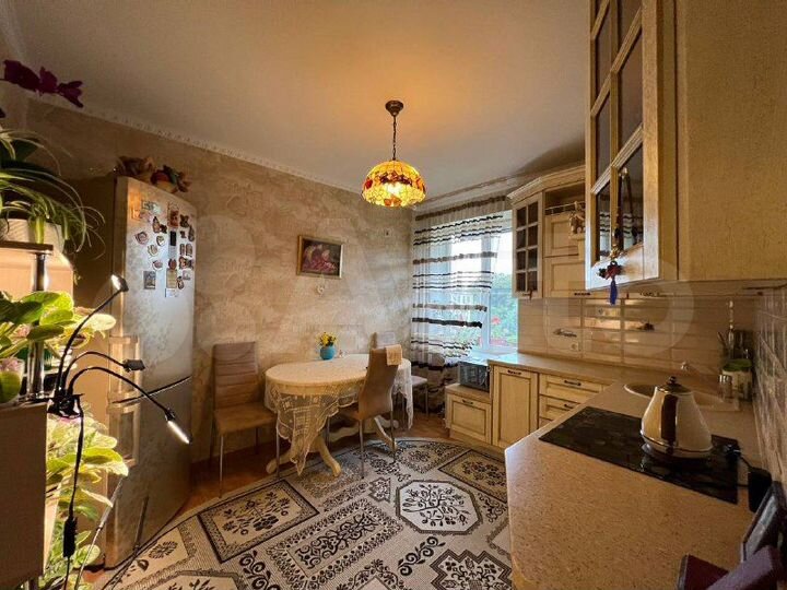 3-к. квартира, 73,6 м², 2/5 эт.