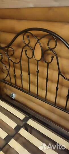 Кровать двухспальная 160 200 бу