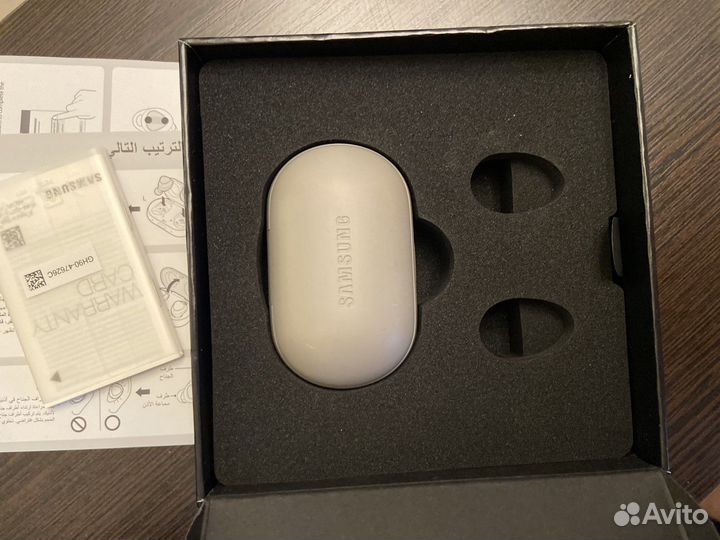 Беспроводные наушники Gear Icon X