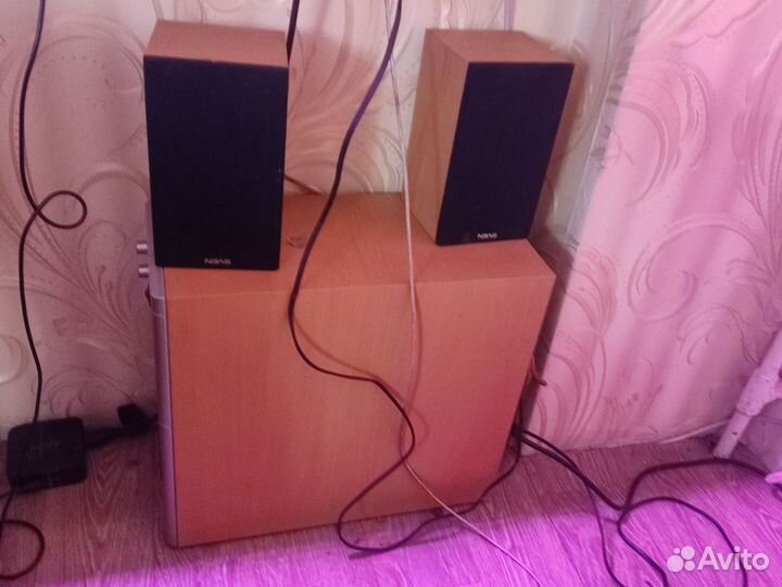 Усилитель с колонками sven