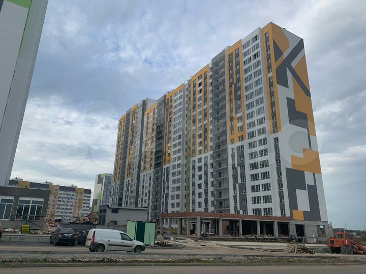 3-к. квартира, 93,5 м², 13/22 эт.