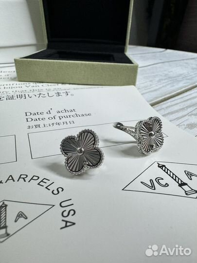 Серьги van cleef