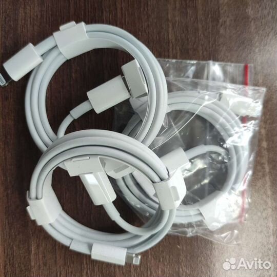 Оригинальные аксессуары Apple кабель сзу Samsung