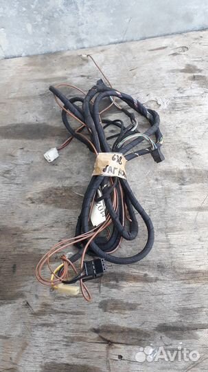 Проводка крышки багажника Mercedes Vito W638